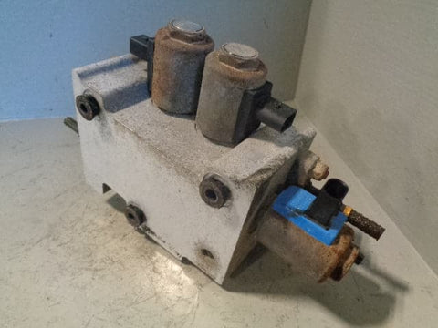 Discovery 2 ACE Anti Roll Valve Block RVH500032 TD5 V8 Land Rover 1998 to 2004
