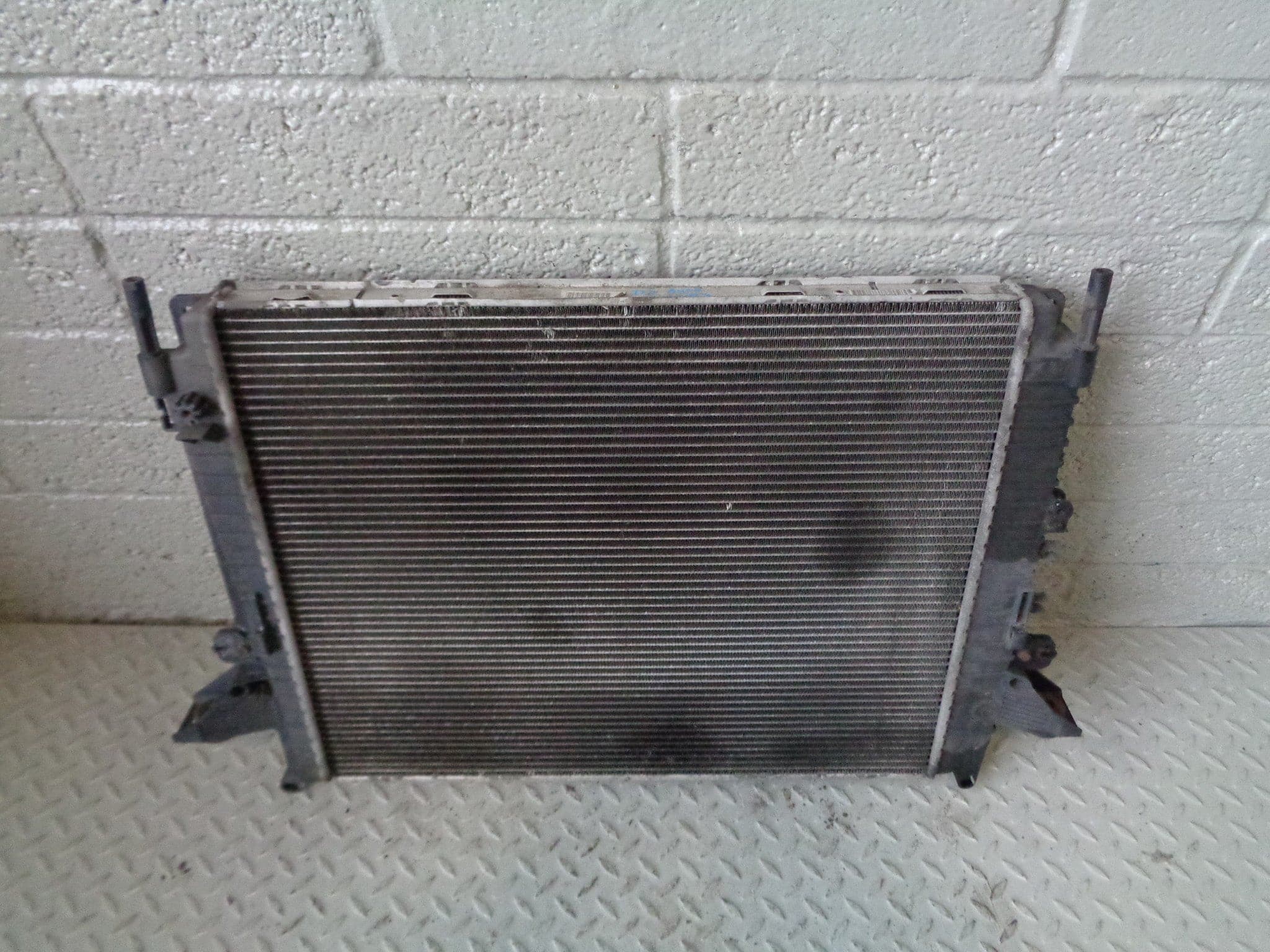 Pc500041 Radiator Radiator Engine Cooling PCC500480 Range Rover Sport Discovery 3 Land R ...