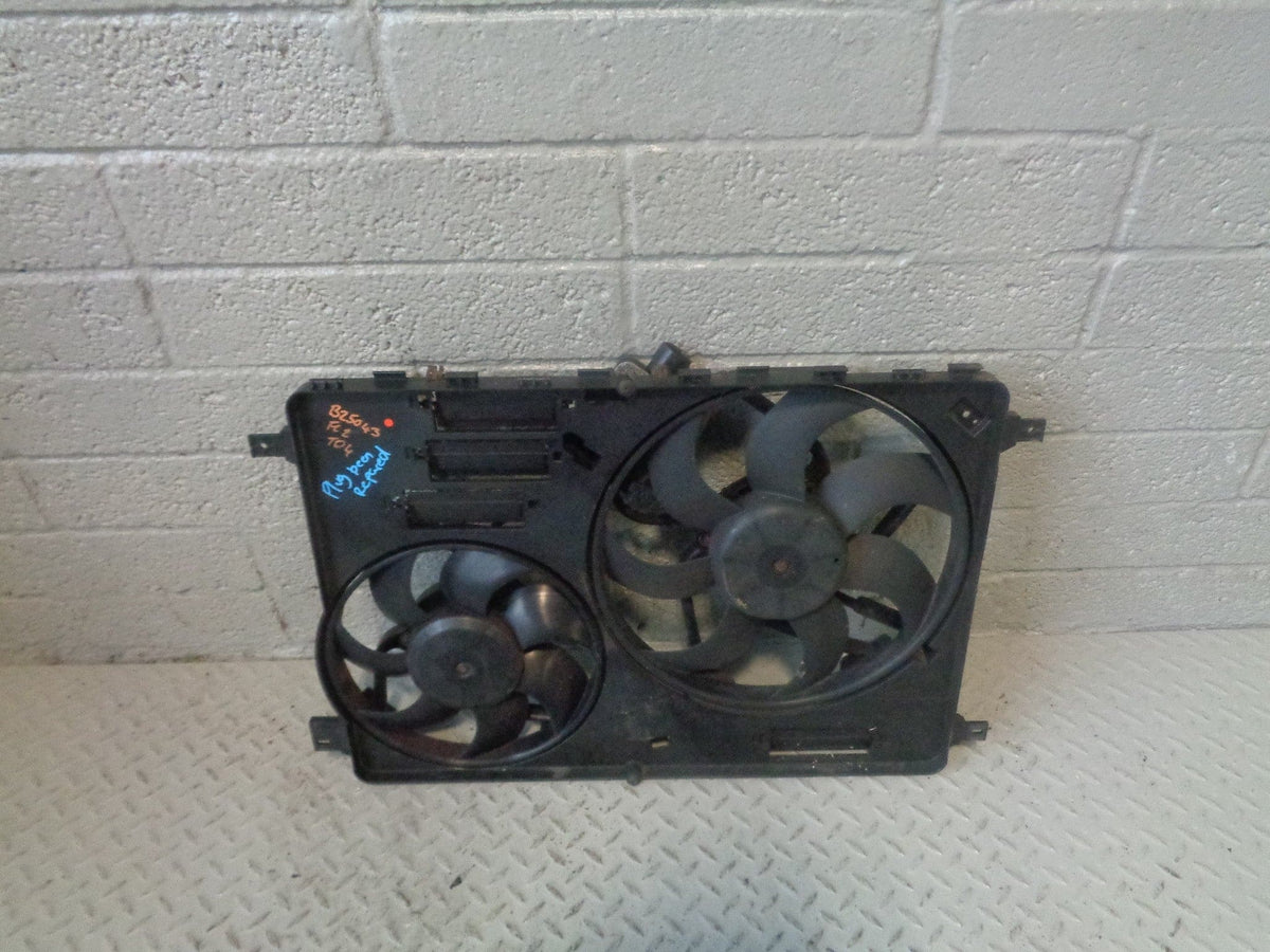 Freelander 2 Fans and Housing Twin Land Rover 2.2 TD4 2006 to 2014 B25043