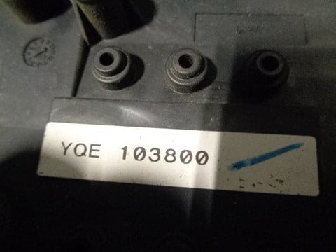 Discovery 2 Under Bonnet Fuse Box TD5 Land Rover YQE103800 1998 to 2004