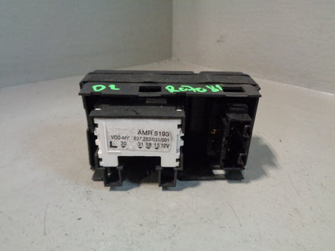 Discovery 2 Clock and Central Locking Button Grey AMR5193 Land Rover
