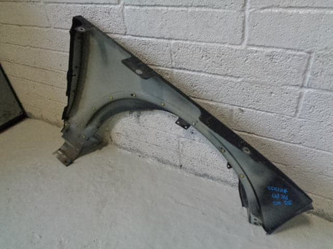 Discovery 3 Near Side Front Wing Land Rover Java Black 2004 to 2009 K13122