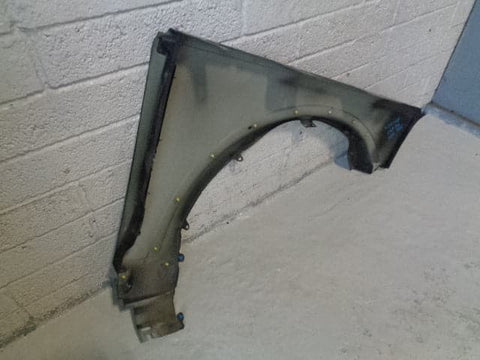 Discovery 3 Near Side Front Wing Land Rover Java Black 2004 to 2009 K13122