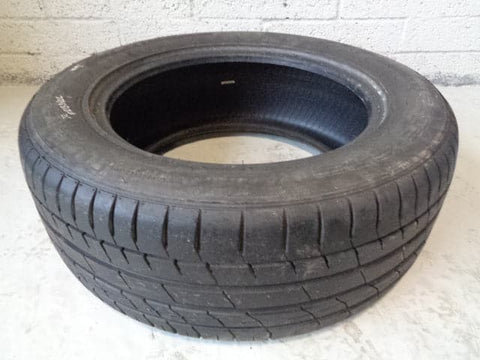Accelera Iota 5T68 Part Worn Tyre 255/55ZR18 7mm Tread 255 55 18 R13062C