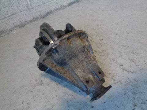 Land Rover Tdi 5 Diff Discovery 2 TD5 Diff Front Differential 24 Spline Land Rover 1998 to 2 ...
