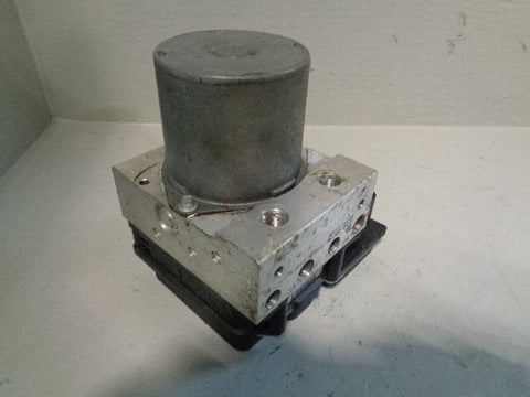 BMW E83 X3 ABS Pump Modulator Control Module 3451 3420395 2003 to 2006
