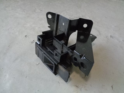 Discovery 3 Rear Seat 3rd Row Bracket Mount with Fittings Land Rover K13122