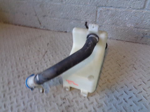 Freelander 1 Washer Bottle Windscreen 2 x Pumps Land Rover 1998 to 2006
