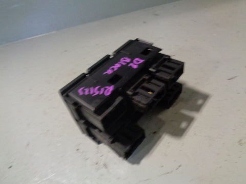 Discovery 2 Switch Pack Dash Black Hazard Screen HDC Land Rover 2002 to 2004