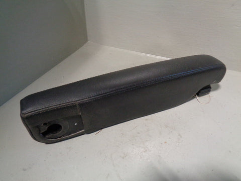 Discovery 3 Armrest Off Side Drivers Black Land Rover 2004 to 2009 K07113