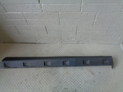 Range Rover Sport Sill Cover Plastic Trim Near Side Left L320 DDJ000311