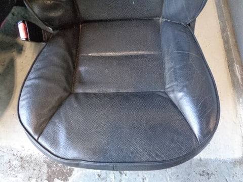 Discovery 2 Seats Black Electric Full Leather x5 Land Rover 1998 to 2004 R13013