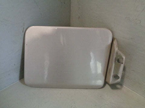 Discovery 2 Fuel Flap Filler Cap Blenheim Silver 642 Land Rover 1998 to 2004
