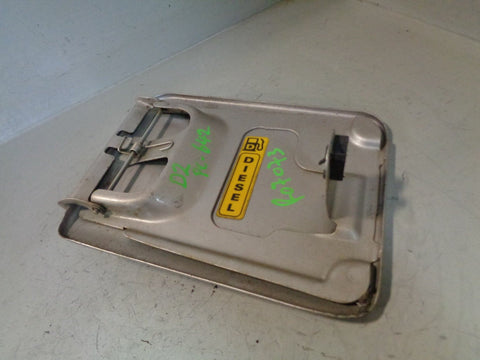 Discovery 2 Fuel Flap Filler Cap Blenheim Silver 642 Land Rover 1998 to 2004
