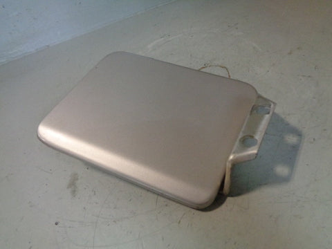 Discovery 2 Fuel Flap Filler Cap Blenheim Silver 642 Land Rover 1998 to 2004