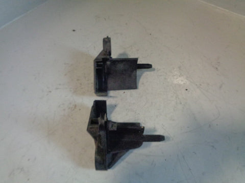Range Rover L322 Radiator Mount Brackets Pair of 3.0 TD6 2002 to 2006