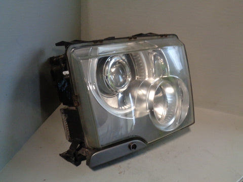 Range Rover L322 Headlight Xenon Off Side XBC000366 2002 to 2005 R08024