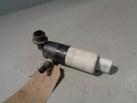 Discovery 3 Headlight Washer Bottle Pump Land Rover 2004 to 2009