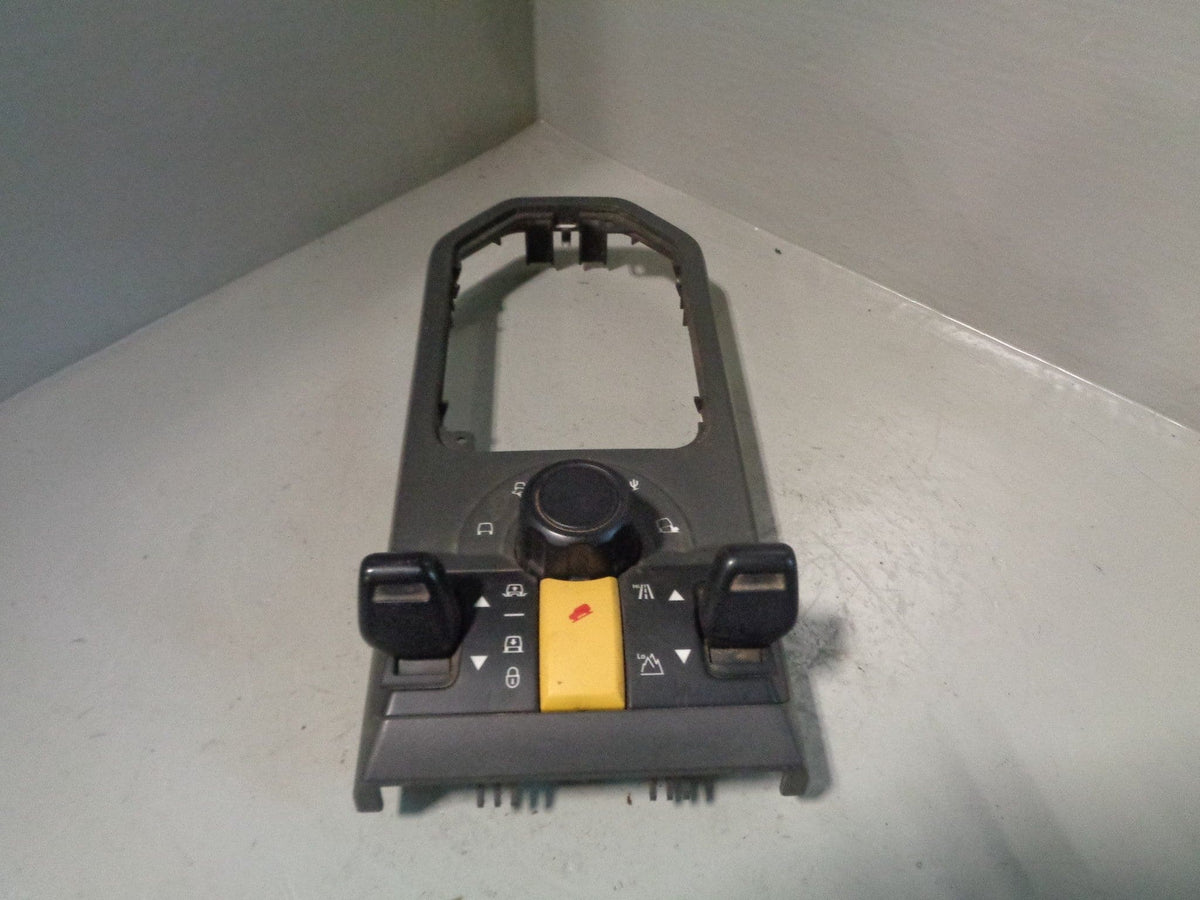 Discovery 3 Terrain Settings Panel Switch Air Suspension YUD501590WUX