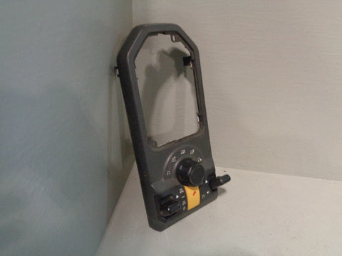 Discovery 3 Terrain Settings Panel Switch Air Suspension YUD501590WUX