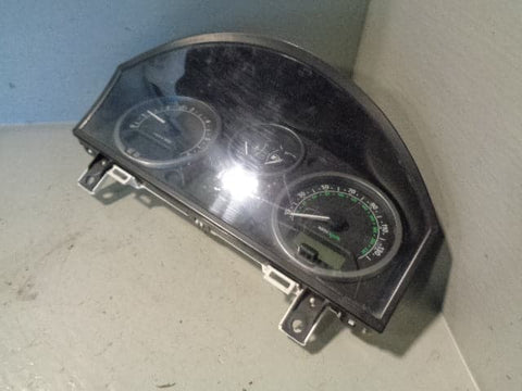 Discovery 3 Cluster Speedo Land Rover YAC500023 Land Rover 2004 to 2007