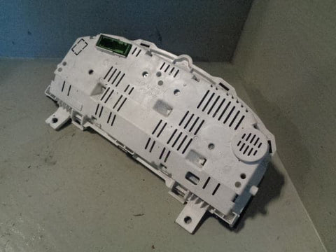 Discovery 3 Cluster Speedo Land Rover YAC500023 Land Rover 2004 to 2007