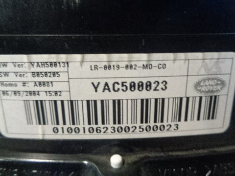 Discovery 3 Cluster Speedo Land Rover YAC500023 Land Rover 2004 to 2007