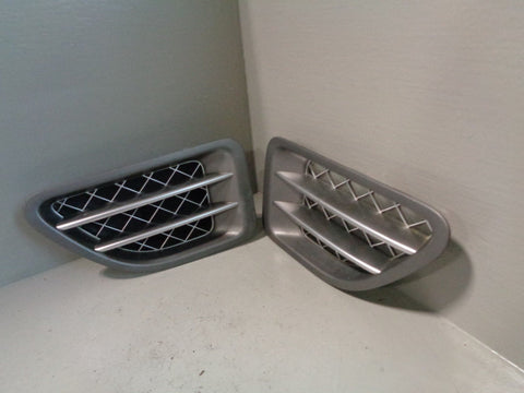 Range Rover Sport Wing Vents Pair Standard L320 in Grey and Silver 2005 to 2013
