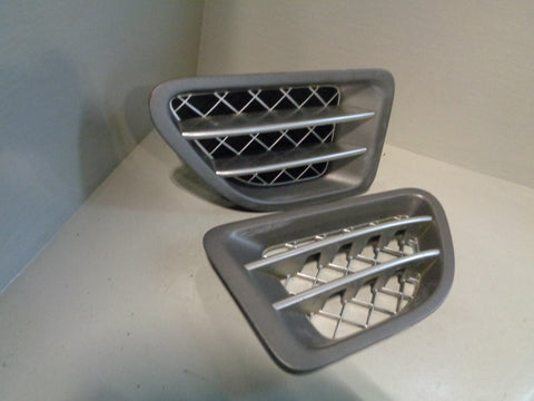 Range Rover Sport Wing Vents Pair Standard L320 in Grey and Silver 2005 to 2013
