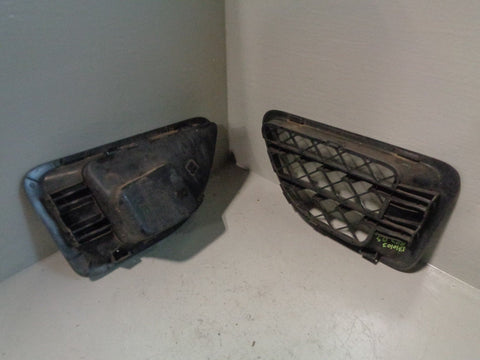 Range Rover Sport Wing Vents Pair Standard L320 in Grey and Silver 2005 to 2013