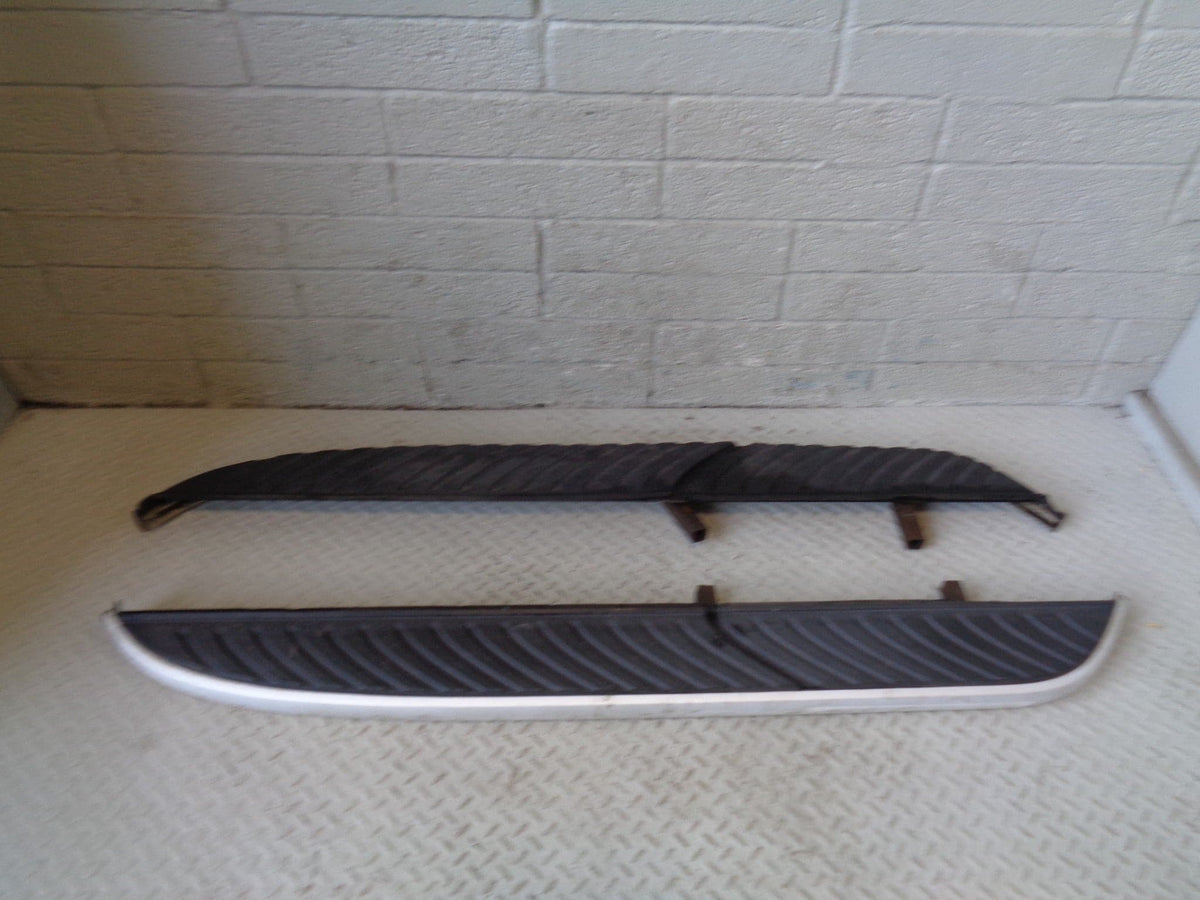 Freelander 2 Side Steps Pair Of Land Rover Spares or Repairs H06024