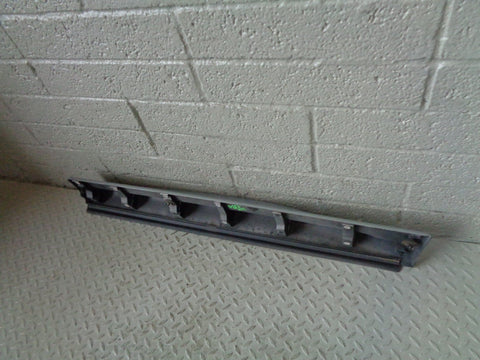 Range Rover Sport Door Moulding Trim Pod Near Side Front L320 Silver B03083