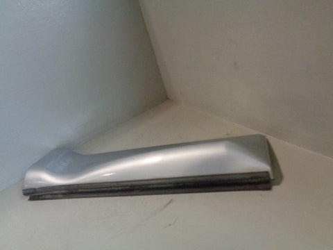 Range Rover Sport Door Moulding Trim Pod Off Side Rear L320 Silver B03083