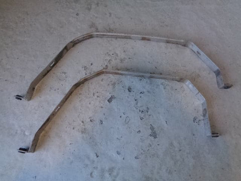 Range Rover L322 Fuel Tank Support Straps Brackets Set 2 Piece 2002 to 2013