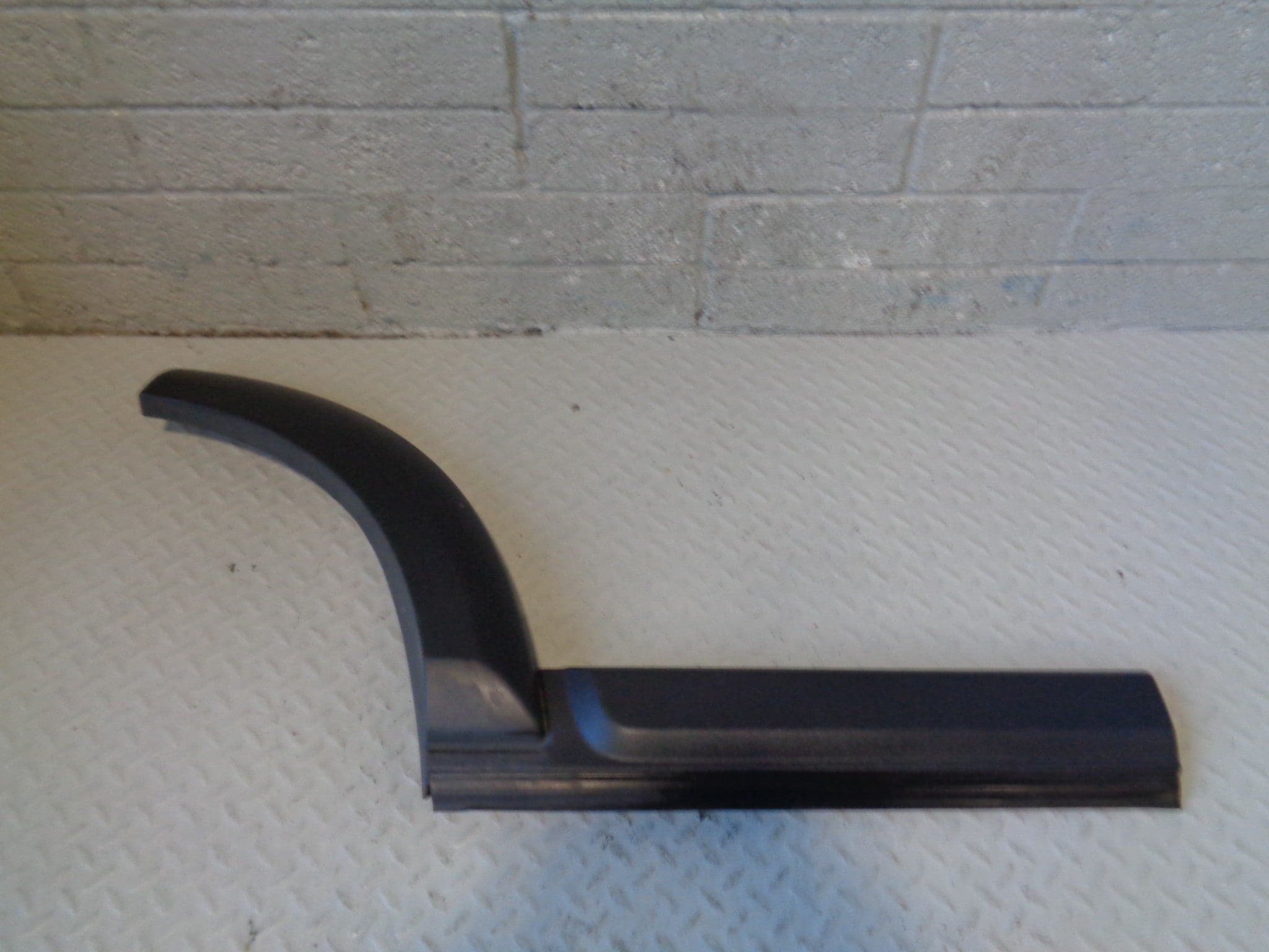 Discovery 3 Door Moulding Wheel Arch Trim Off Side Rear Land Rover 200 ...