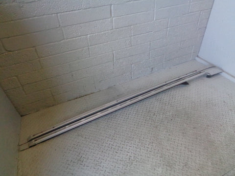 Discovery 3 Roof Rails Full Length Roof Bars in Silver Land Rover 2004 to 2009