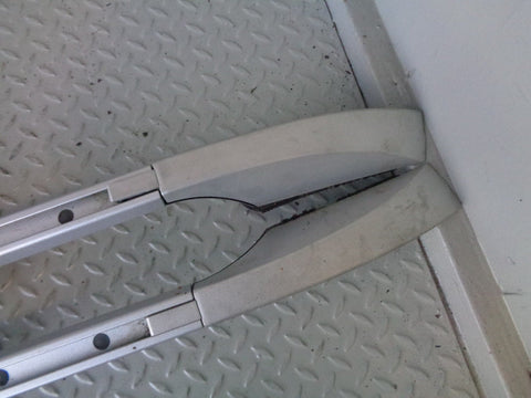 Discovery 3 Roof Rails Full Length Roof Bars in Silver Land Rover 2004 to 2009