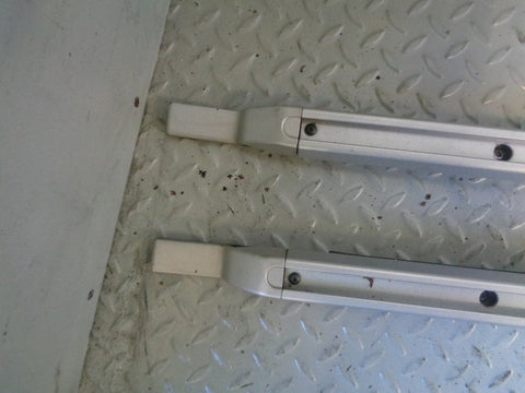 Discovery 3 Roof Rails Full Length Roof Bars in Silver Land Rover 2004 to 2009