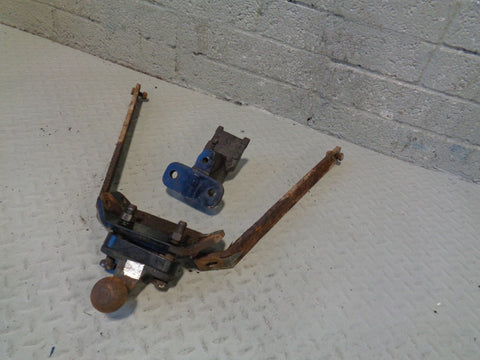 Discovery 3 Tow Bar Heavy Duty Land Rover with Bolts 2004 to 2009 K11123