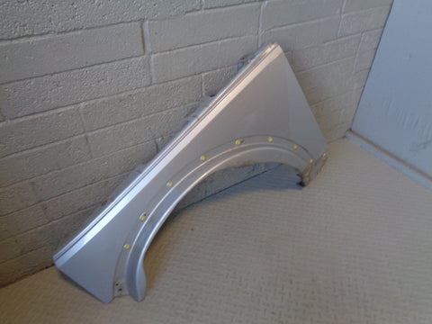 Discovery 3 Wing Near Side Front Zermatt Silver Land Rover 2004 to 2009 K11123