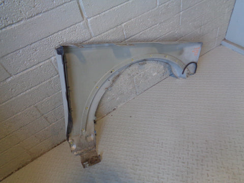 Discovery 3 Wing Near Side Front Zermatt Silver Land Rover 2004 to 2009 K11123