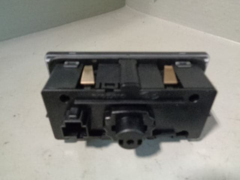 Freelander 2 Headlight Switch 6G9N 13A024 ME Land Rover 2006 to 2011