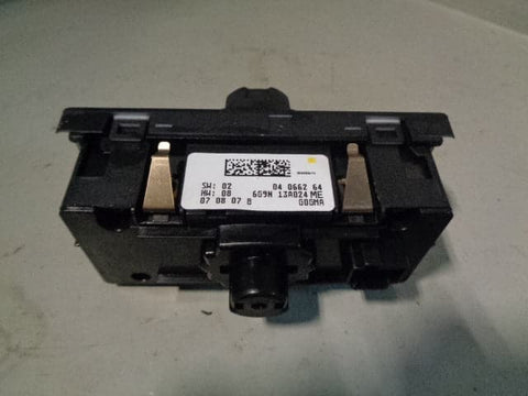 Freelander 2 Headlight Switch 6G9N 13A024 ME Land Rover 2006 to 2011