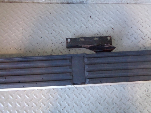Discovery 3 Side Step Black Silver Off Side Land Rover 2004 to 2009 K31073