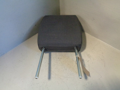 Discovery 3 Off Side Rear Headrest Cloth in Grey Land Rover 2004 to 2009