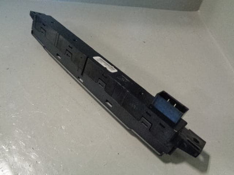 Range Rover Sport Control Switch Panel Hazard YUL501360 Land Rover L320