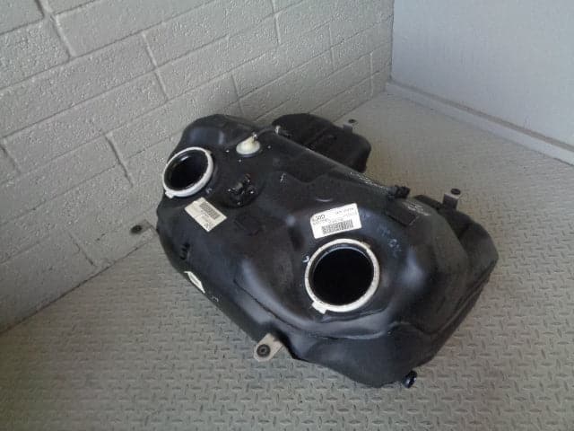 Range Rover L322 Fuel Tank 3.0 TD6 Plastic 2002 to 2006 Diesel ...