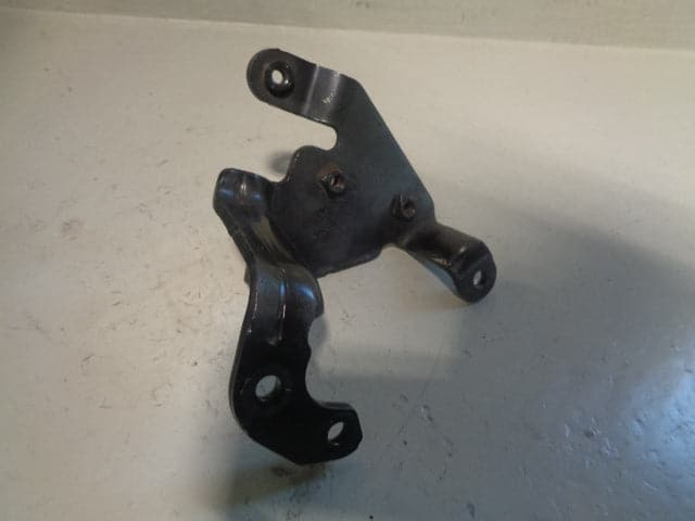 Pressure Converter Valve Bracket TDV6 Range Rover Sport