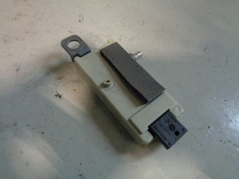 Range Rover Radio Aerial Amplifier L322 AH42-19G255-AA 2002 to 2009