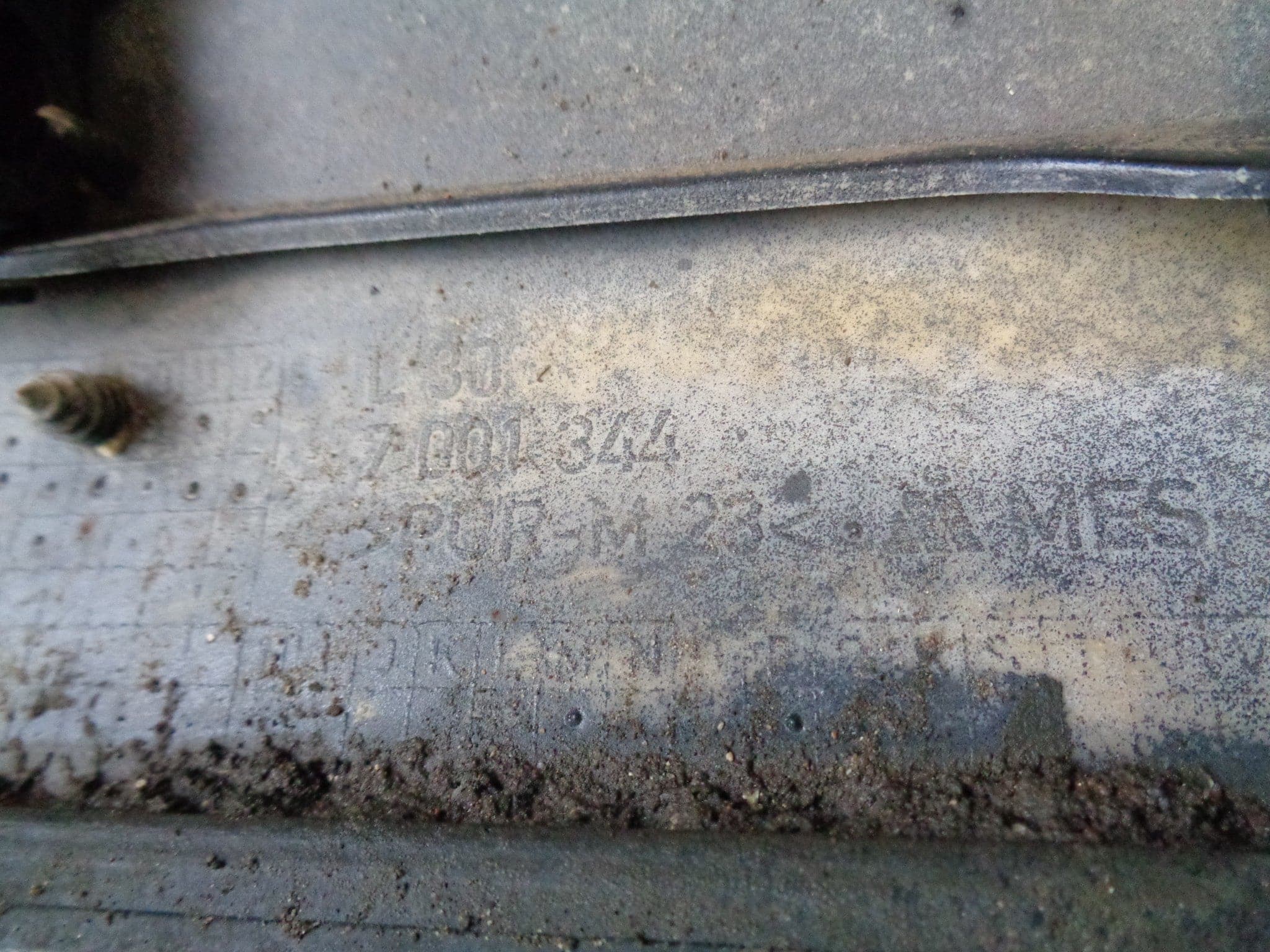 1985 Rane Rover Front Guard Range Rover Mud Flap Guard with Wing Trim Off Side Front Java Black L3 ...